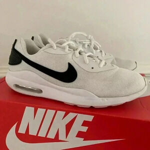 L Men's NIKE Air Max Keto Running Shoes- White/Black- US 8.5